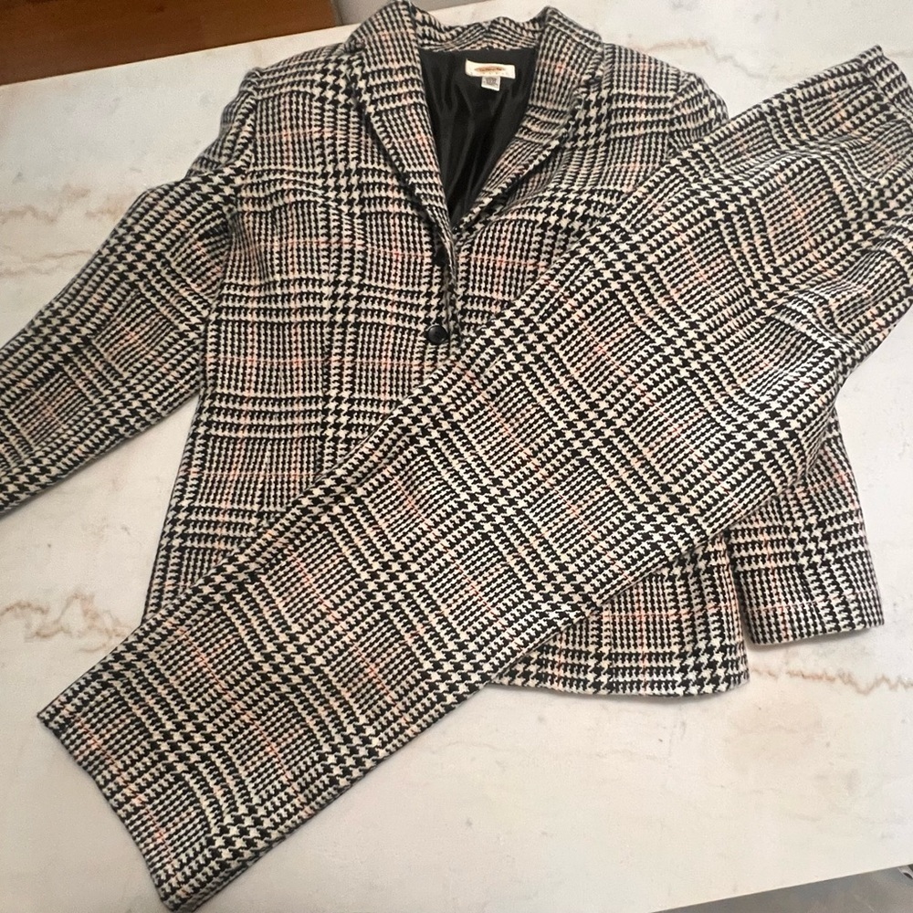 Talbots Classic Wool Houndstooth Blazer and trousers Black White Women’s 14